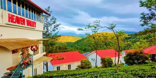 Front exterior view of Heaven Valley Resorts main building