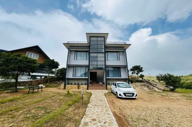 Front facade and entrance of Rock View Resort in Vagamon